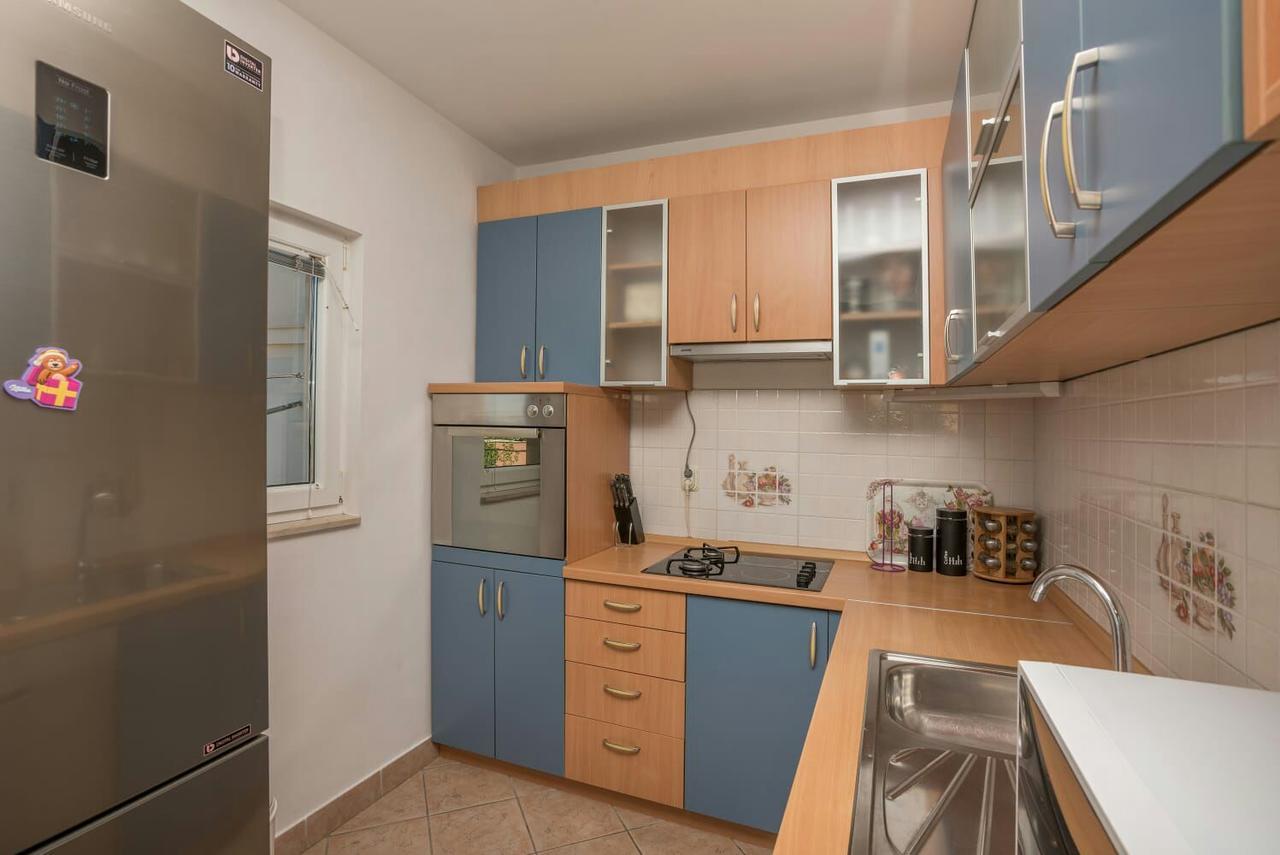 Apartments Matko Makarska Exterior photo