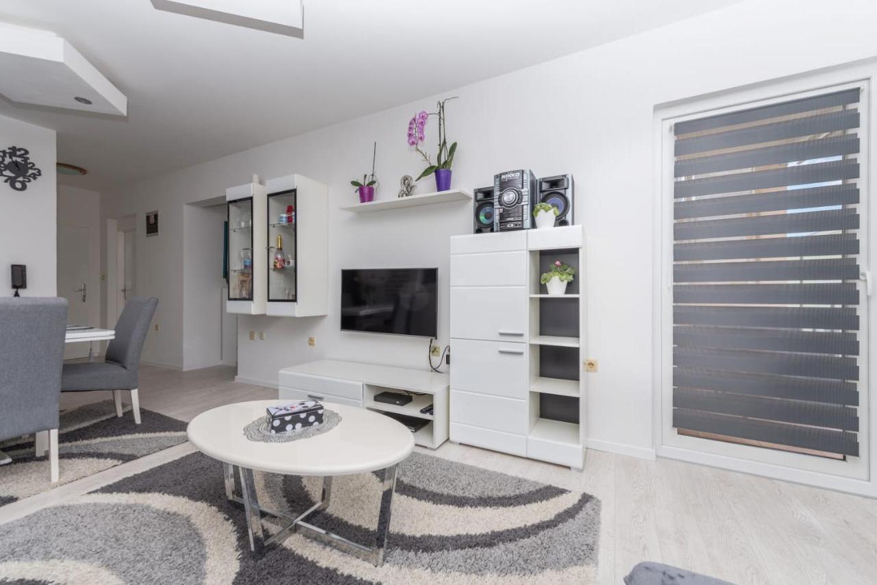 Apartments Matko Makarska Exterior photo